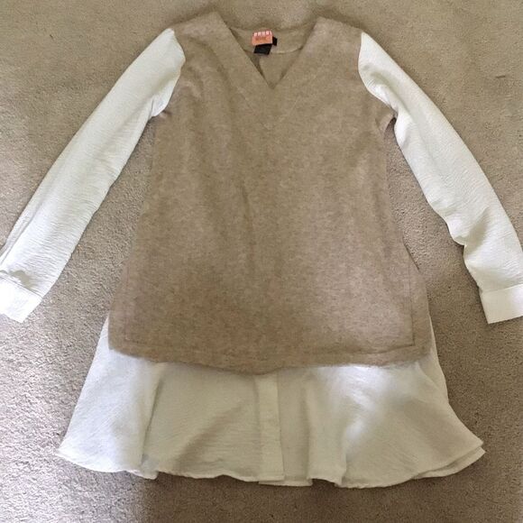 DNKY Beige and White Layered Sweater Tunic Dress - Picture 1 of 6